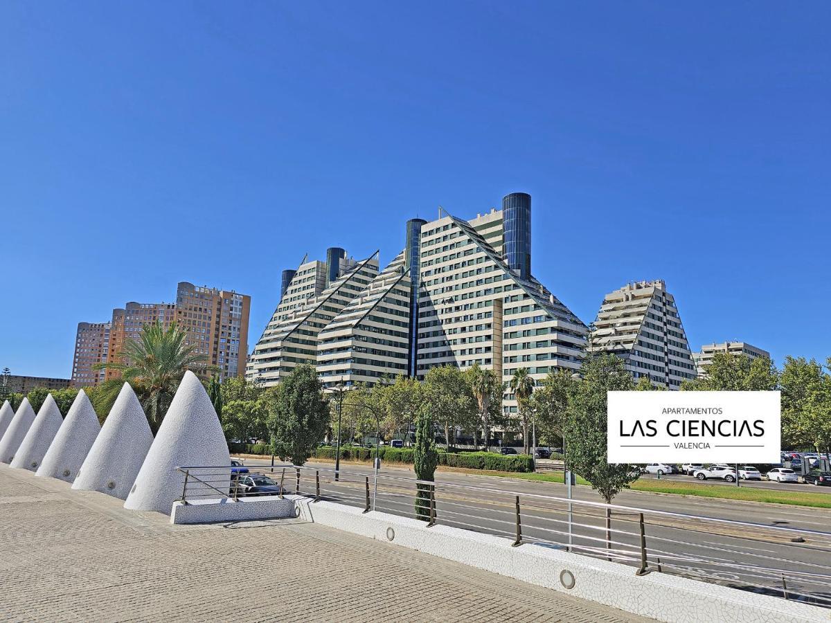 Apartamentos Las Ciencias H Valencia Exterior photo